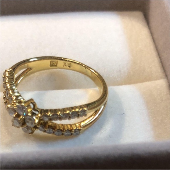 Ponte Vecchio .46 carat Diamond Ring 18k - Picture 6 of 6